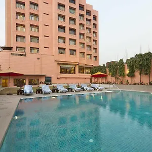 Hindusthan International, **** Bénarès