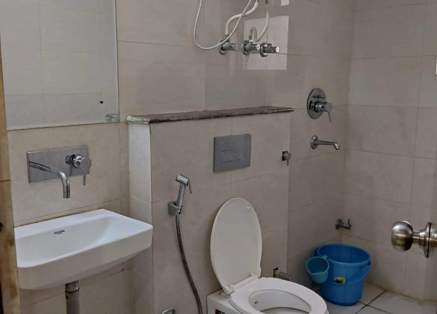 Hotel New Ashiyana Palace Near Ganga Ghat And Vishwanath Temple Varanasi