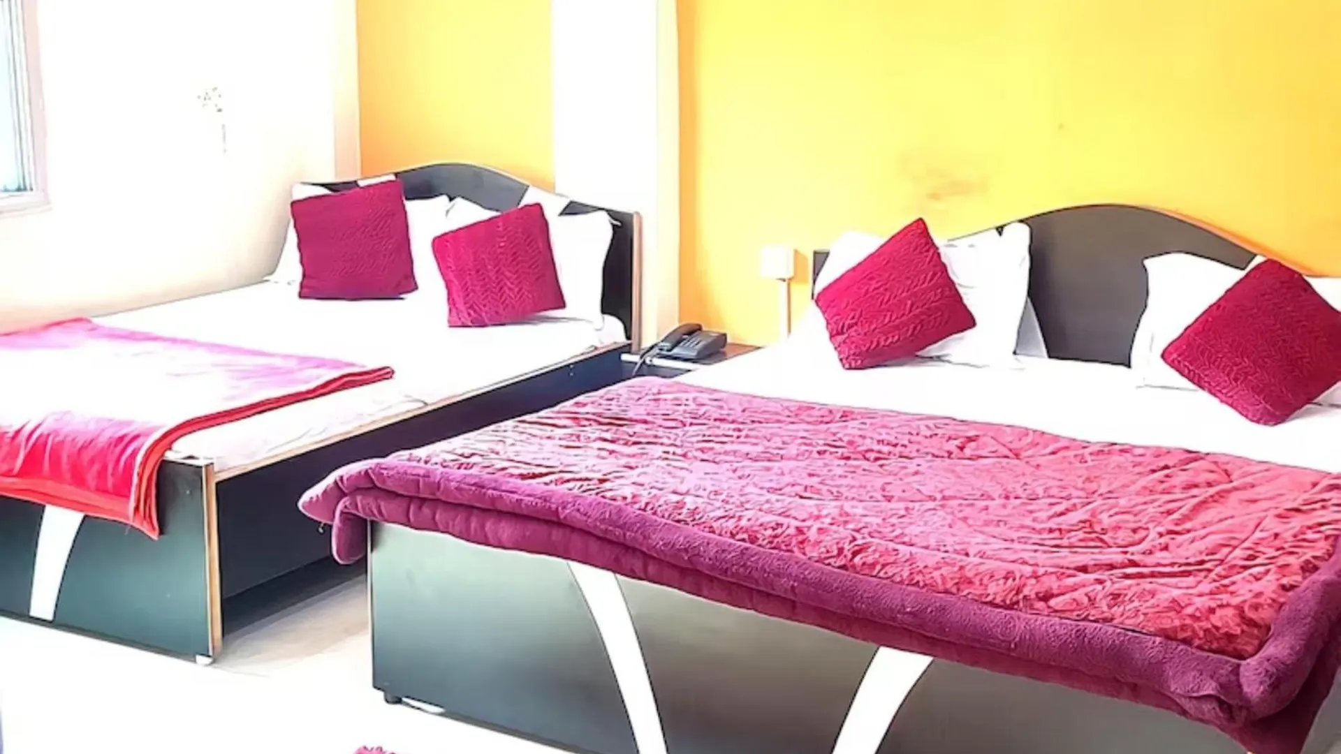 Hotel New Ashiyana Palace Near Ganga Ghat And Vishwanath Temple Varanasi